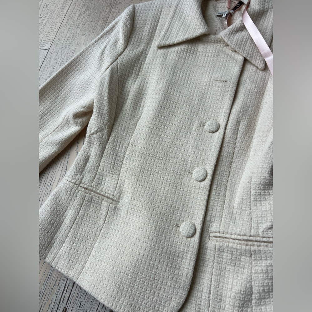 NWT House of CB Misha and Lena Cream Boucle Button Blazer and Pencil Skirt - Picture 8 of 16